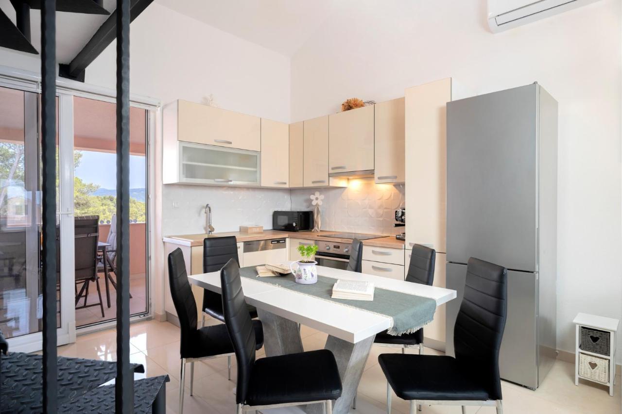 Guest House Marinna 브로보스카 객실 사진