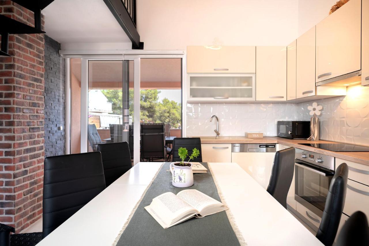 Guest House Marinna 브로보스카 외부 사진
