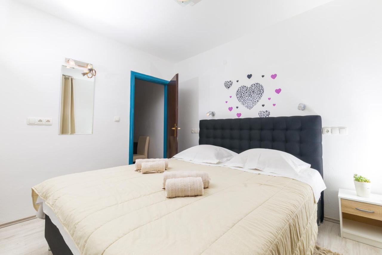 Guest House Marinna 브로보스카 외부 사진